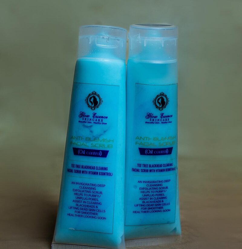 ANTI-BLEMISH  FACIAL SCRUB ( oil control)